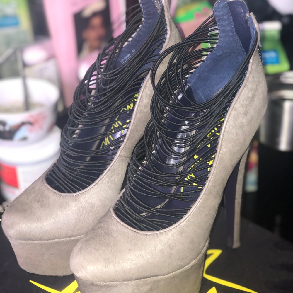LONDON TRASH PLATFORM HEELS